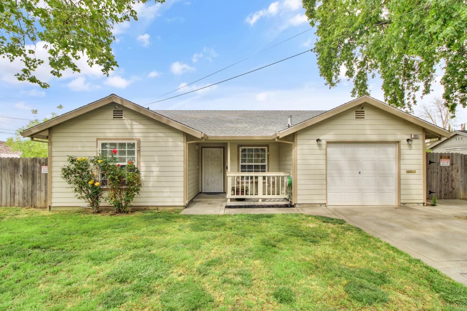 Property Photo: 3851 8th Avenue CA 95817