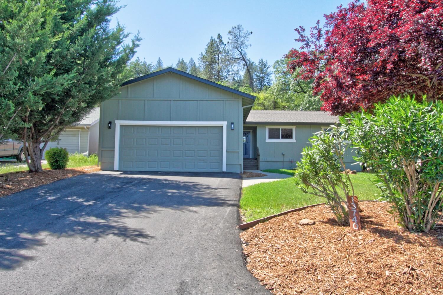 Property Photo:  13740 Torrey Pines Drive  CA 95602 