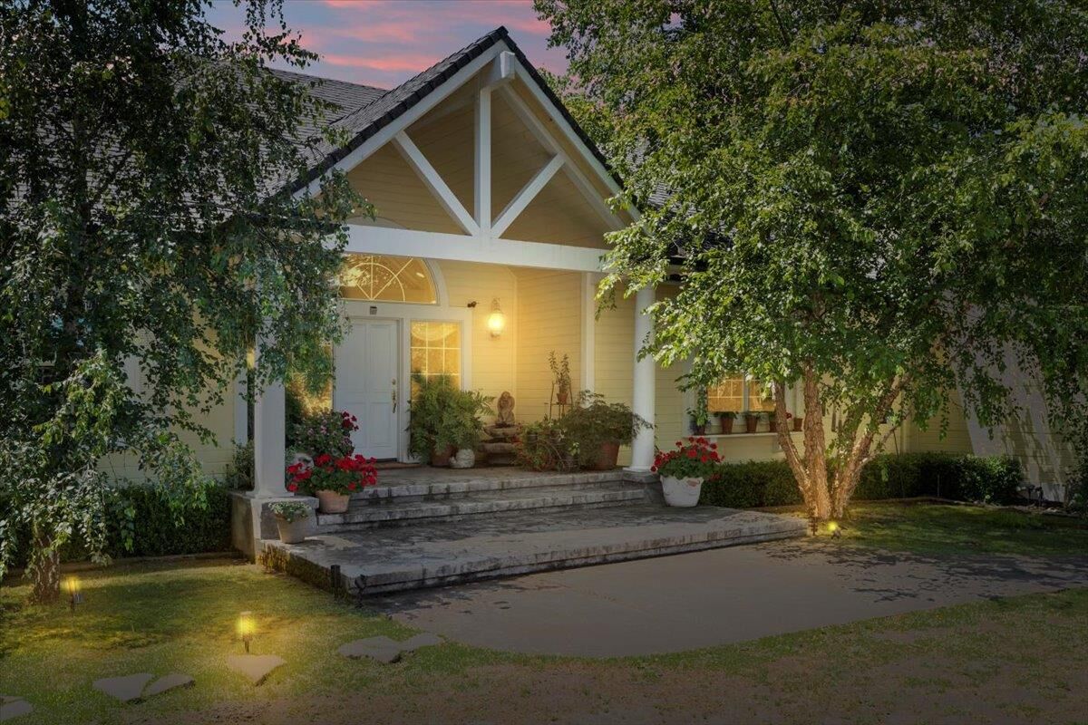 Property Photo:  4558 Country View Court  CA 95614 