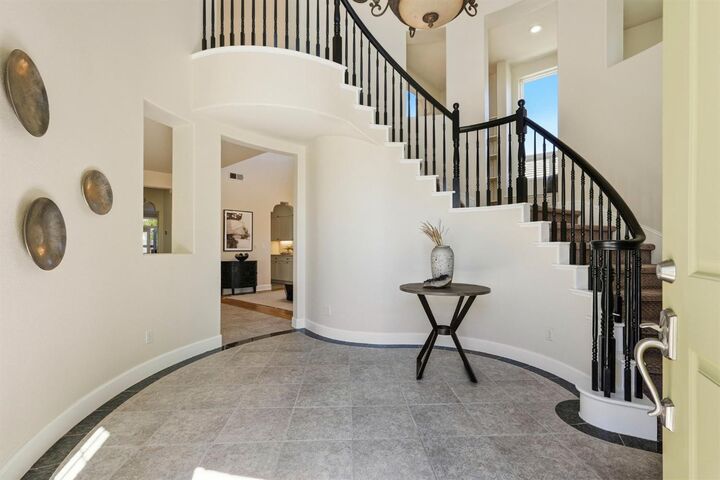 Property Photo:  5515 Jerry Litell Way  CA 95835 