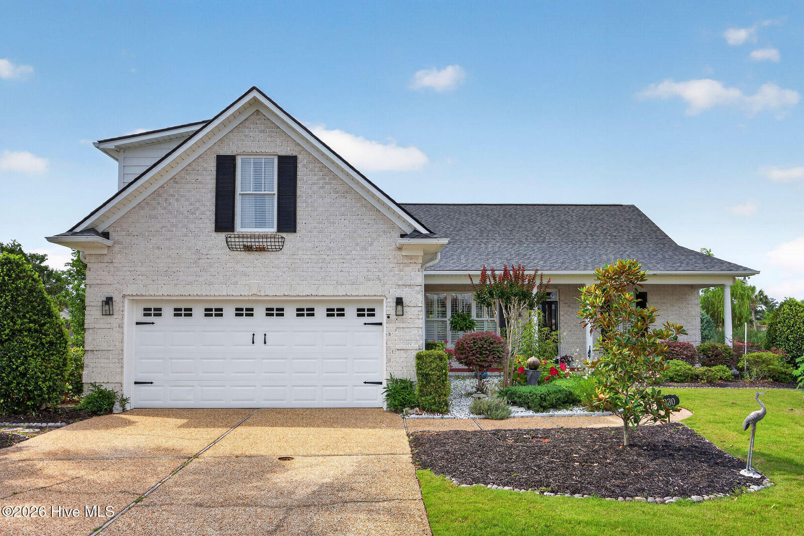 Property Photo: 1230 Nightingale Court NC 28451