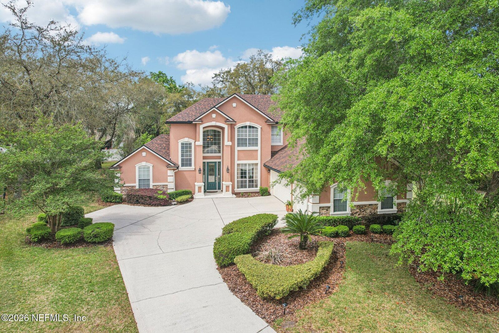 Property Photo:  725 Piney Place  FL 32259 