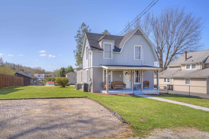 Property Photo:  208 Ingles Street  VA 24141 