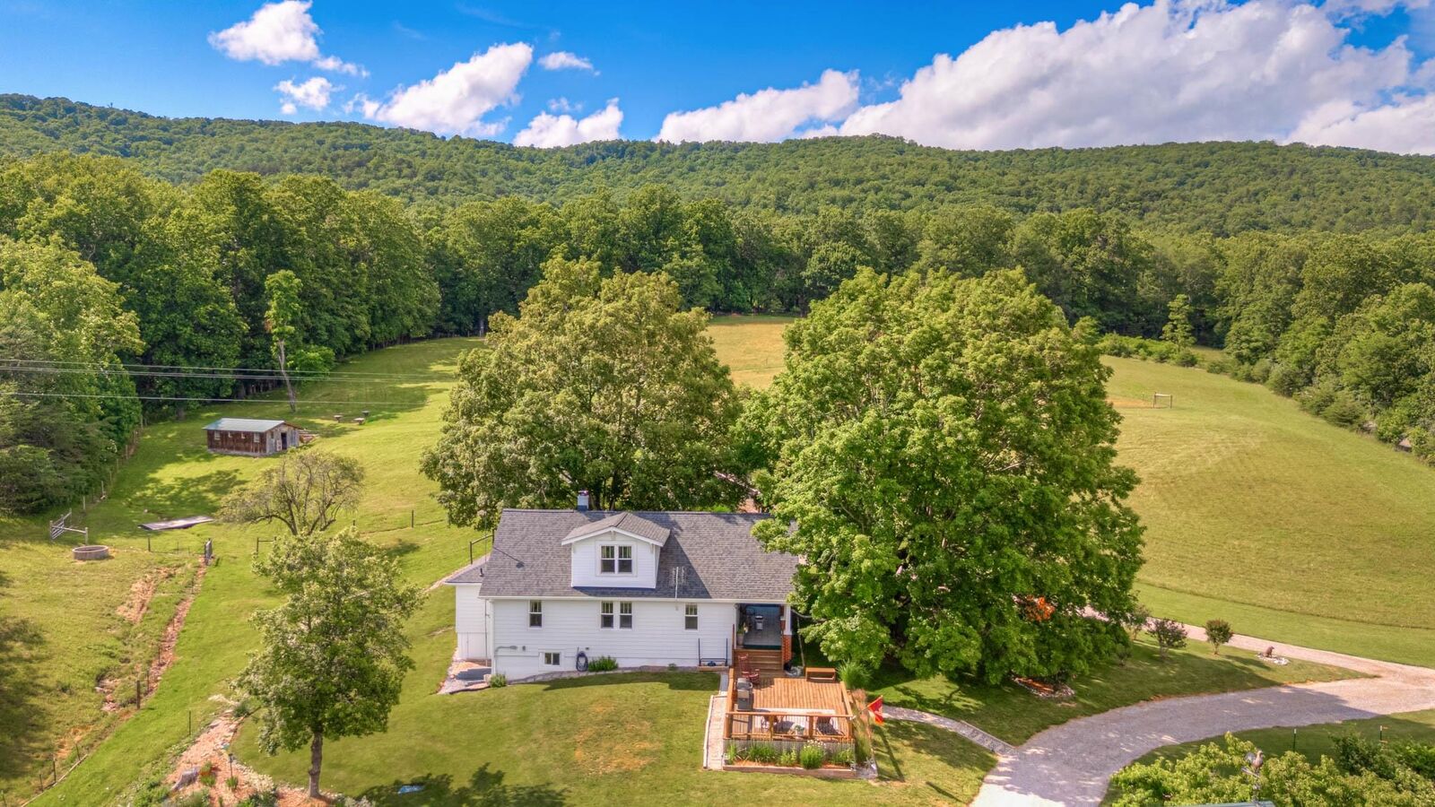 Property Photo: 9169 Bear Claw Farms Lane VA 24060