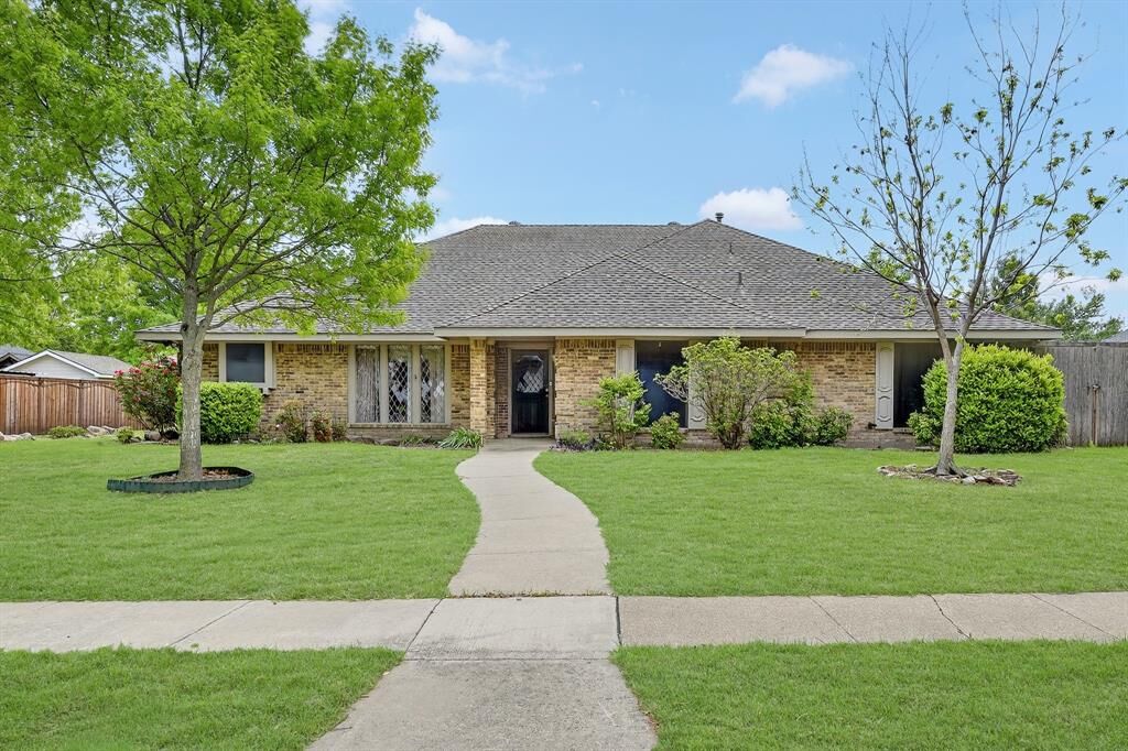 Property Photo:  4120 Merriman Drive  TX 75074 