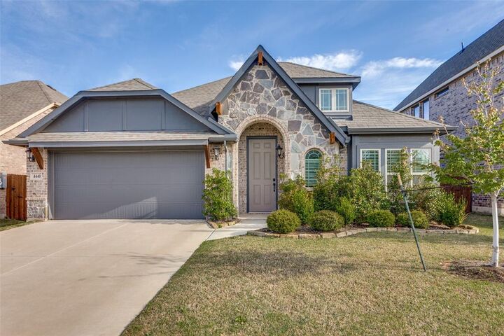 Property Photo:  4440 Mill Falls Drive  TX 76036 