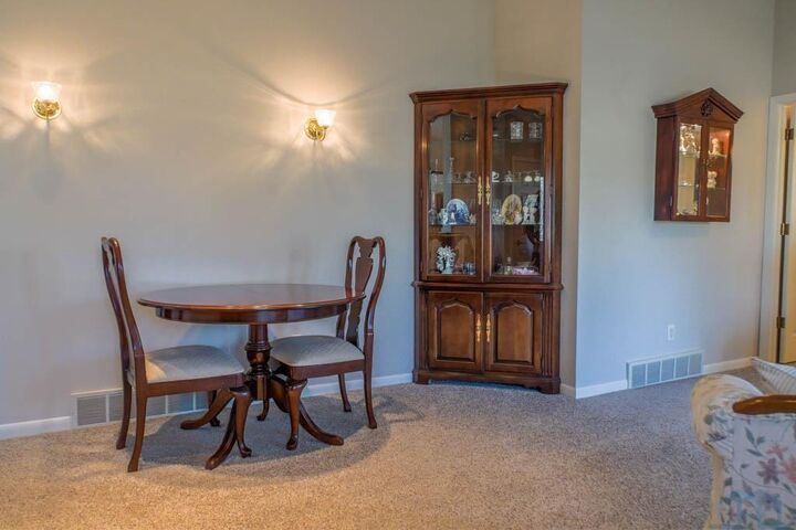 Property Photo:  1445 Hiawatha Trl  IA 51104 