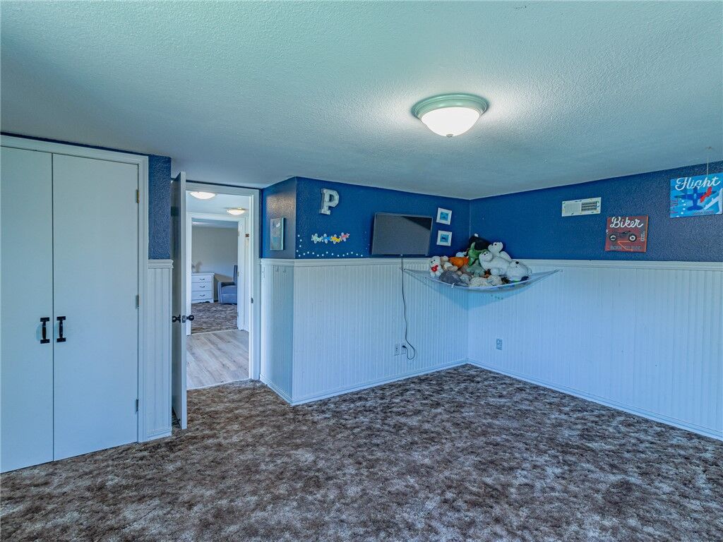 Property Photo: 20045 County Road 502 Road OK 74338