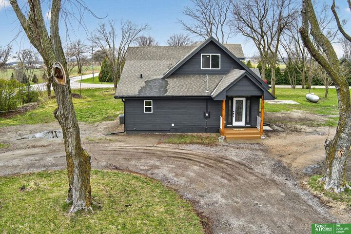 Property Photo:  25858 Pacific Street  NE 68069 