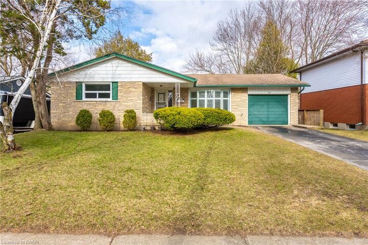 Property Photo:  106 Shea Crescent  ON N2E 1E8 