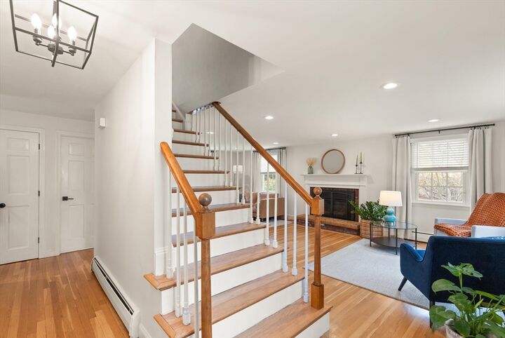 Property Photo: 9 Meadowview MA 01983