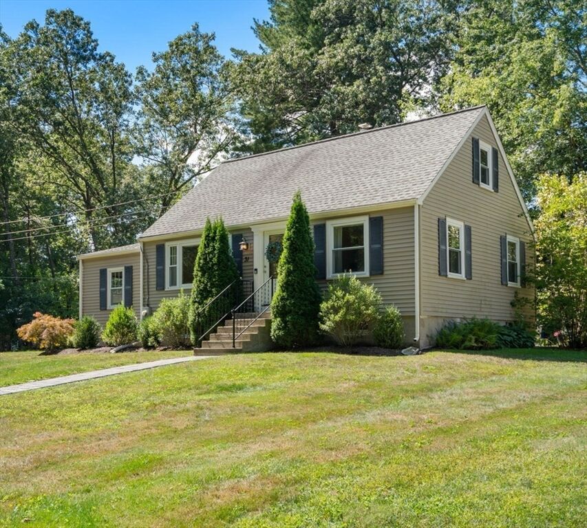 Property Photo:  31 Robbins Rd  MA 01776 