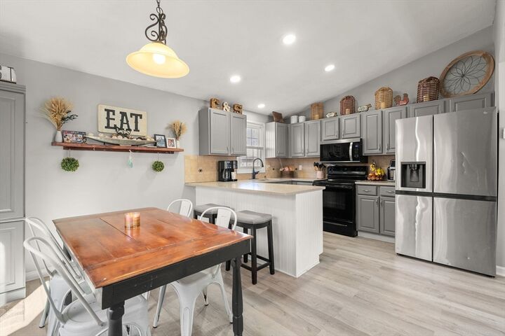 Property Photo:  51 Cove Ave  RI 02806 