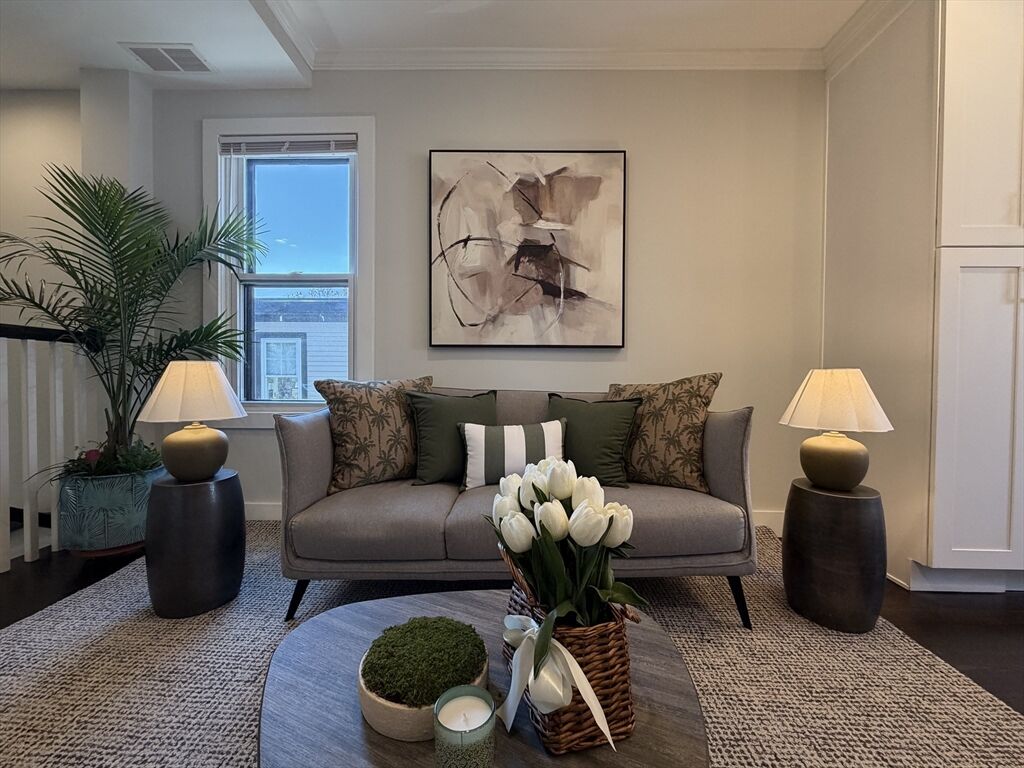 Property Photo:  57 Hurley St 3  MA 02141 