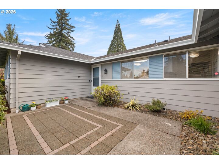 Property Photo:  6368 SE Pine Creek Way  OR 97267 