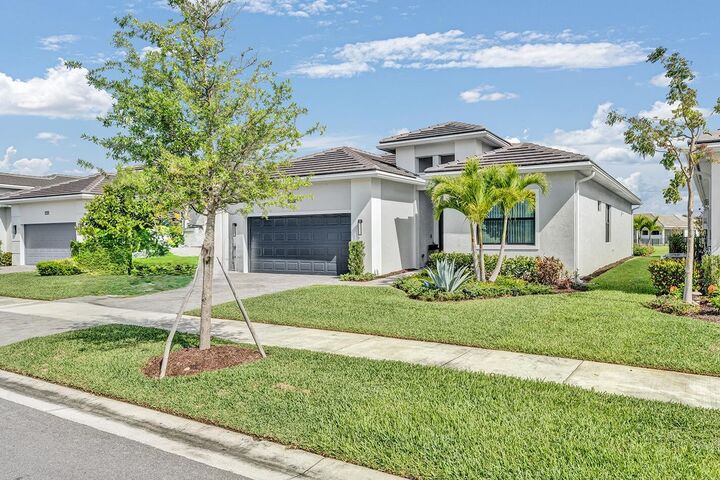 Property Photo: 15647 Merritt Drive FL 33470