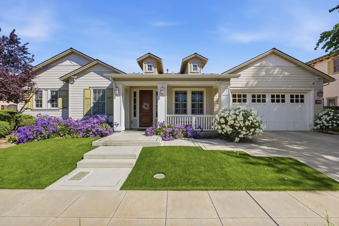 Property Photo: 170 Levin Avenue CA 94040