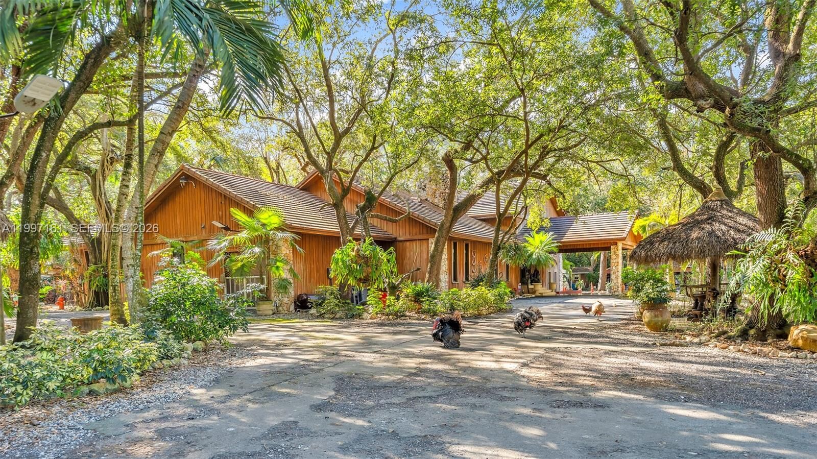 Property Photo:  15425 SW 268th St  FL 33032 