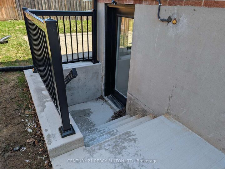 Property Photo:  171 Sloane Avenue  ON M4A 2C2 