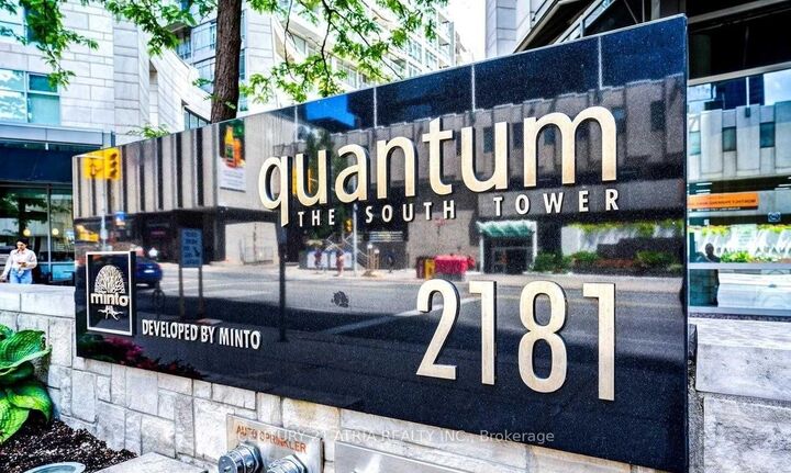 Photo de la propriété:  2181 Yonge Street 1803  ON M4S 2B1 