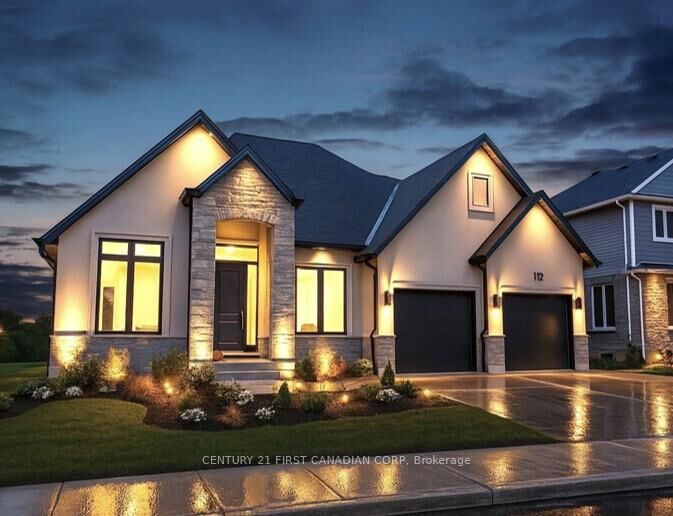 Property Photo: 871 White Pine Street ON N6G 3X9