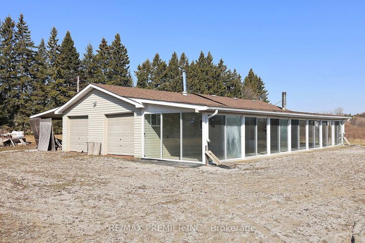 Property Photo:  6080 King Vaughan Road  ON L4H 3N5 