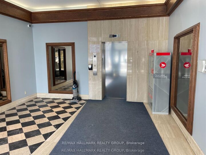 Property Photo: 191 Parkdale Avenue 104 ON K1Y 1E8