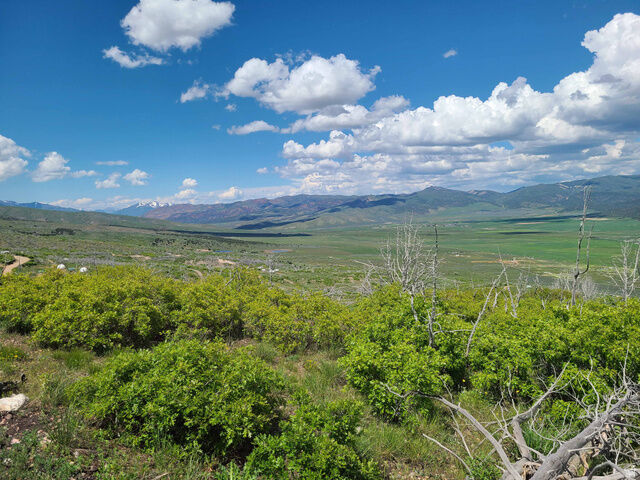 Property Photo:  5 W Thunder Cloud Cir S C5  UT 84629 