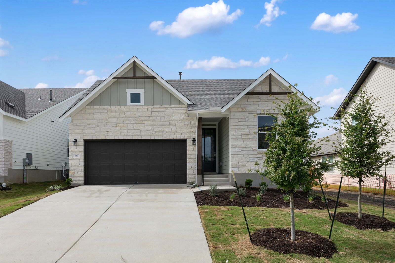 Property Photo:  242 Crater Lake Drive  TX 78620 