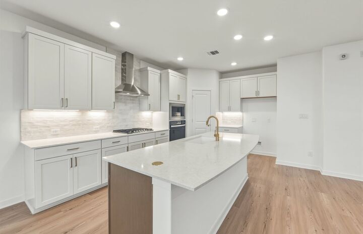 Property Photo:  1816 Spring Mountain Cove  TX 78628 
