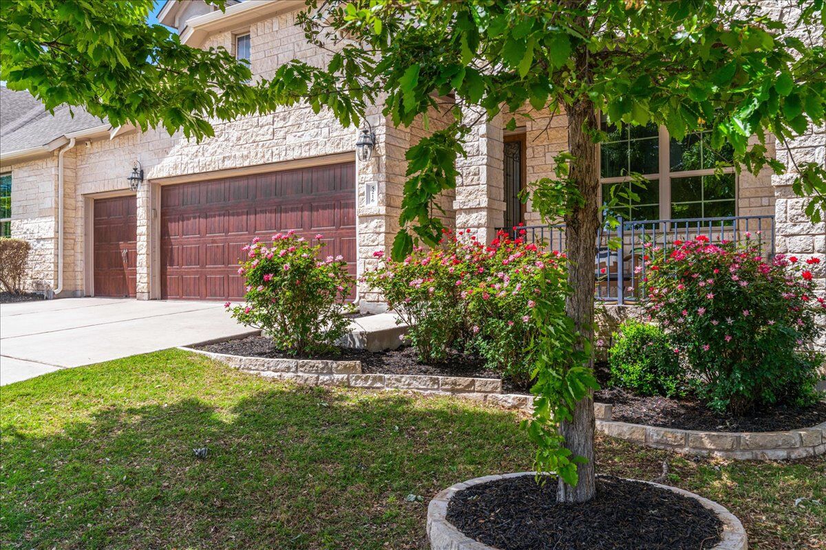 Property Photo:  5216 Palermo Drive  TX 78738 