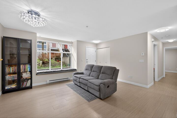 Property Photo: 7128 Stride Avenue 18 BC V3N 1T5