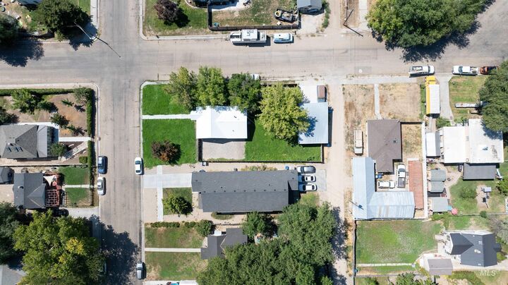 Property Photo:  1119 10th Ave So  ID 83651 