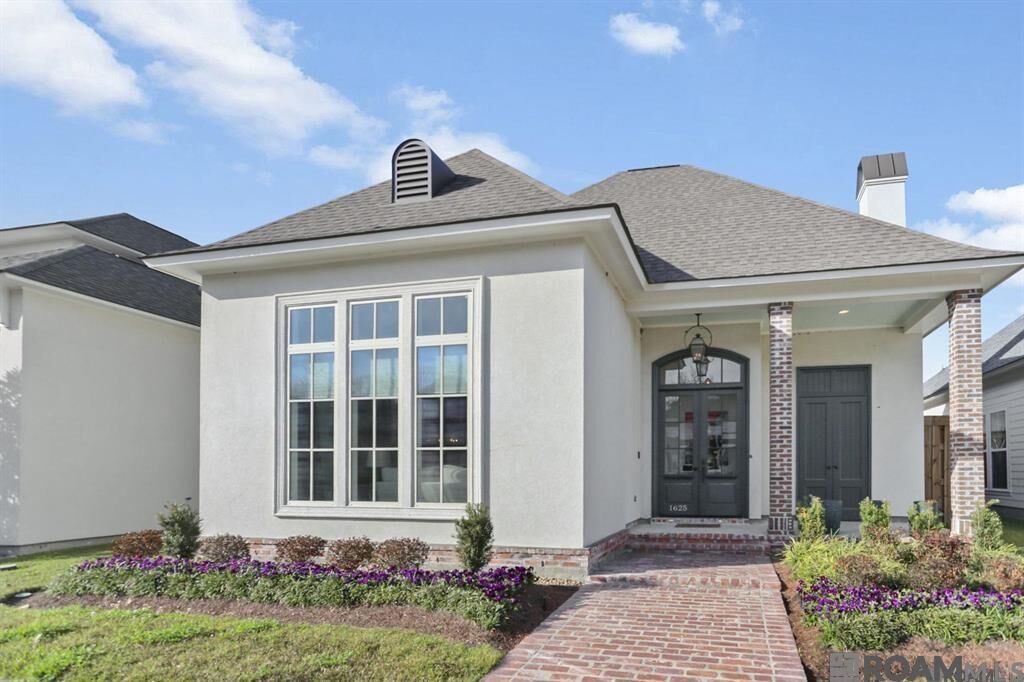 Property Photo: 1625 Sugar Cane Ln LA 70810