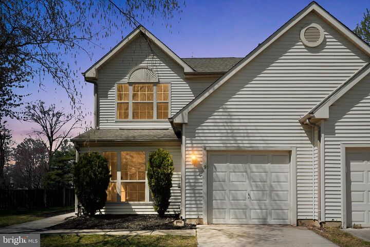 Property Photo:  9 Dewberry Lane  NJ 08075 