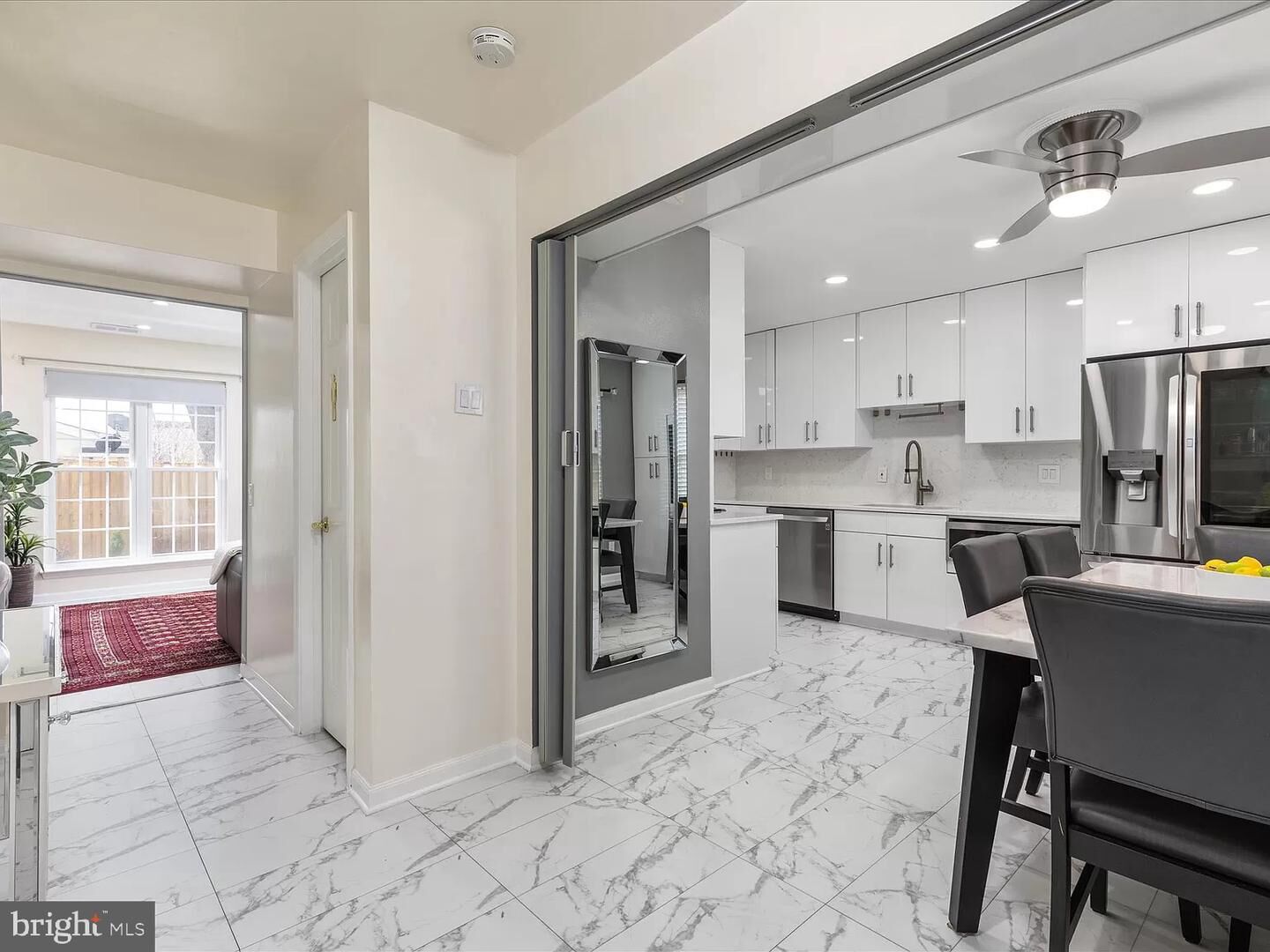 Property Photo: 14707 Southwarke Place VA 20120