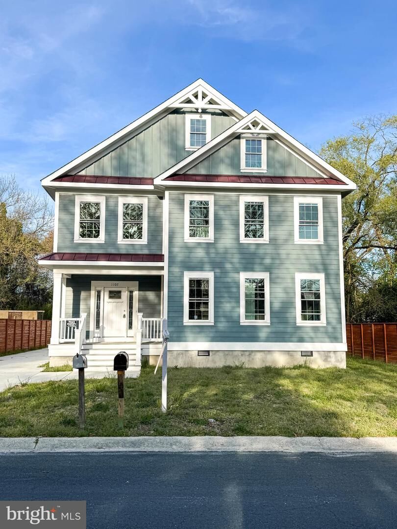 Property Photo:  1107 Mineola Avenue  MD 21801 