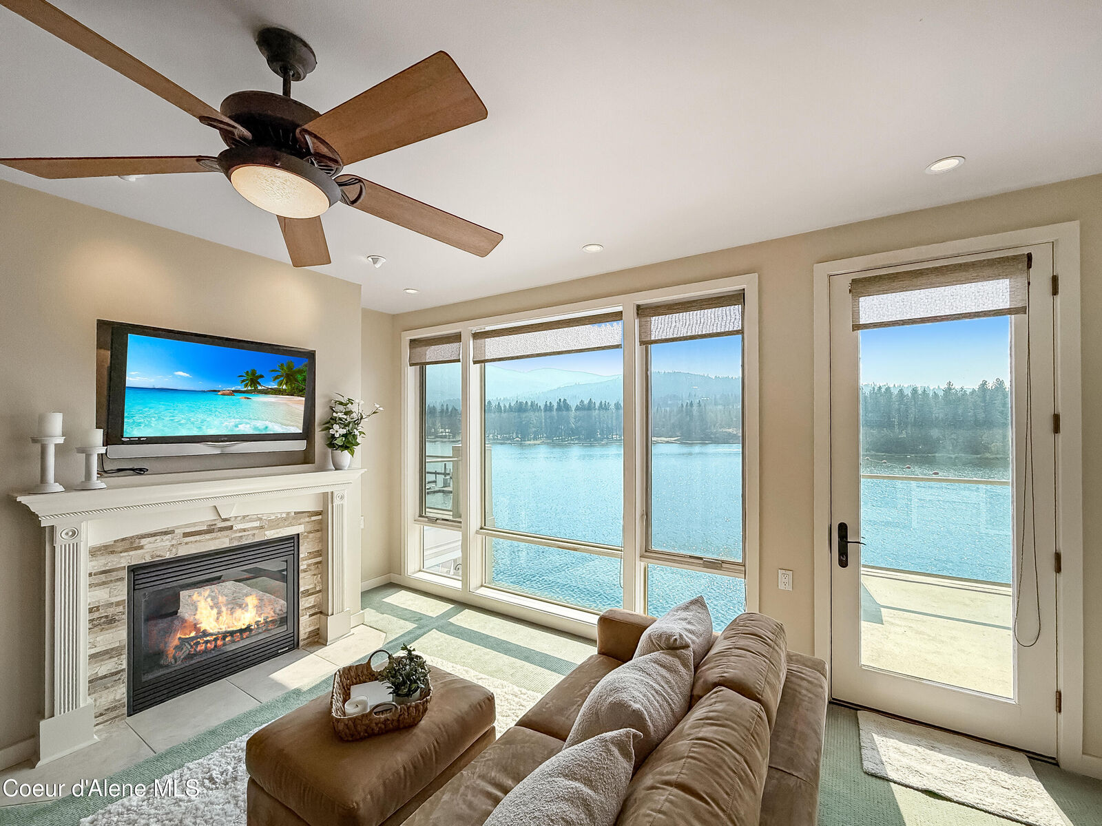 Property Photo:  415 W Waterside Dr 404  ID 83854 