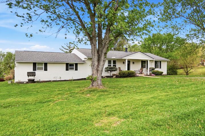 Property Photo:  5211 Spechtview Drive  OH 45248 