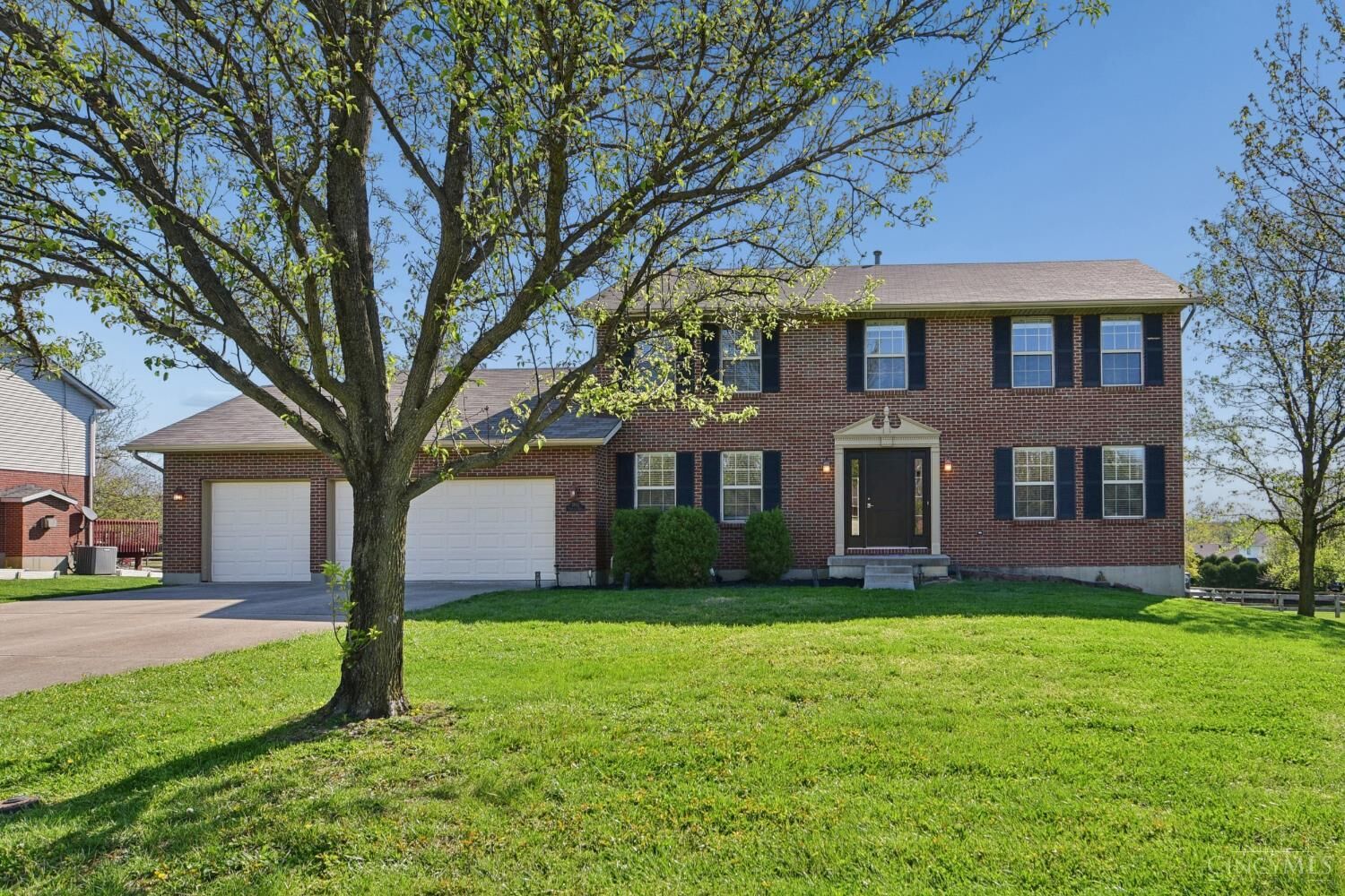 Property Photo: 5942 Franklin Trail OH 45011