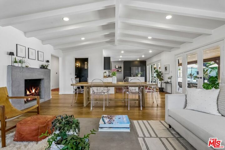 Property Photo:  5646 S Sherbourne Dr  CA 90056 