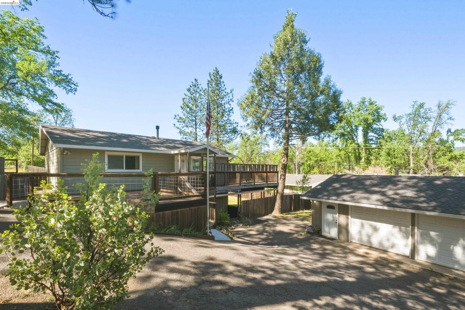 Property Photo:  20485 Soulsbyville Rd  CA 95372 