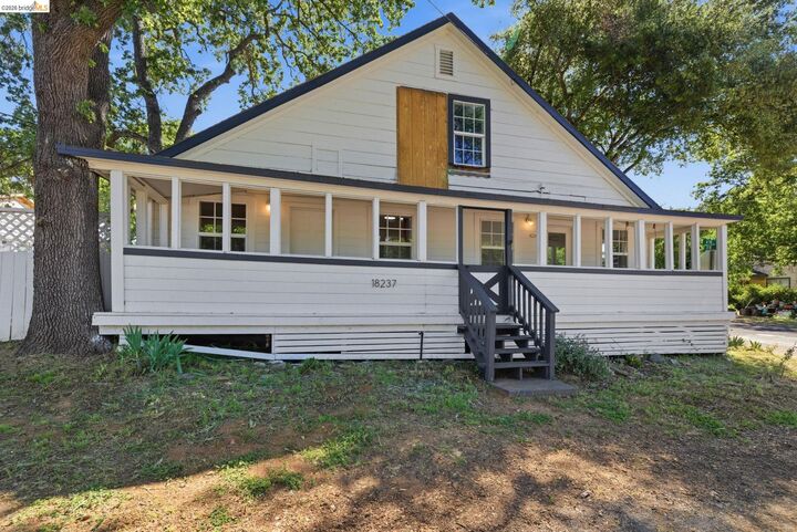 Property Photo:  18237 4th Ave  CA 95327 