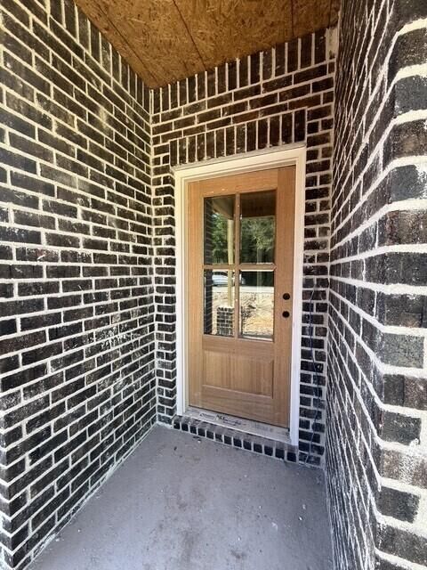 Property Photo:  567 W Pine Street  FL 32569 