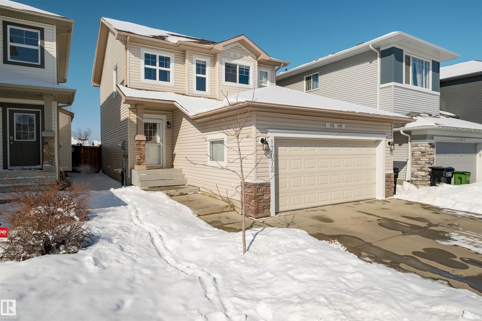 Photo de la propriété:  17072 81 Street NW  AB T5Z 0E1 