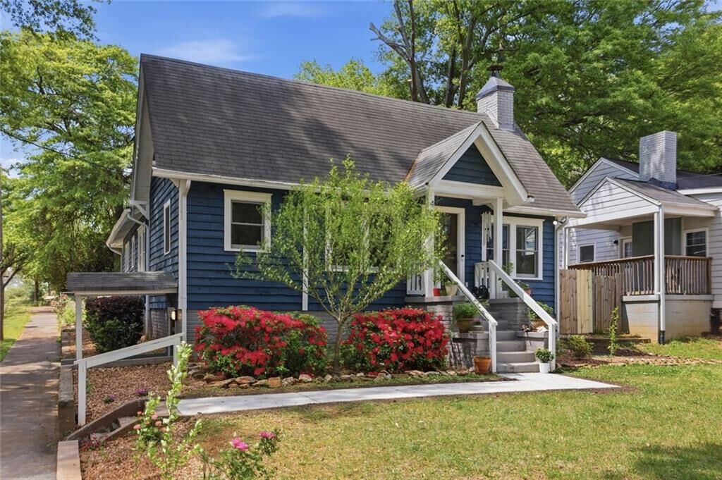 Property Photo:  405 Holderness SW  GA 30310 