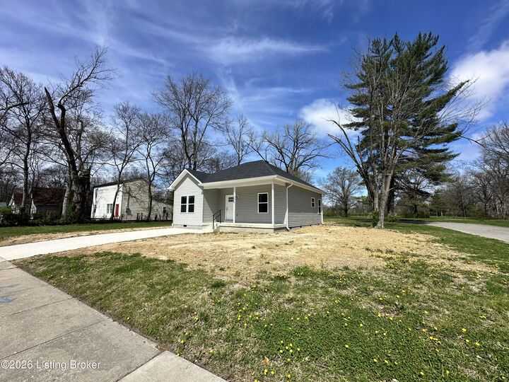 Property Photo:  1519 Bicknell Ave  KY 40215 