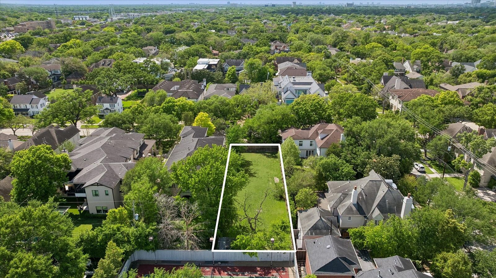 Property Photo:  6611 Belmont Street  TX 77005 