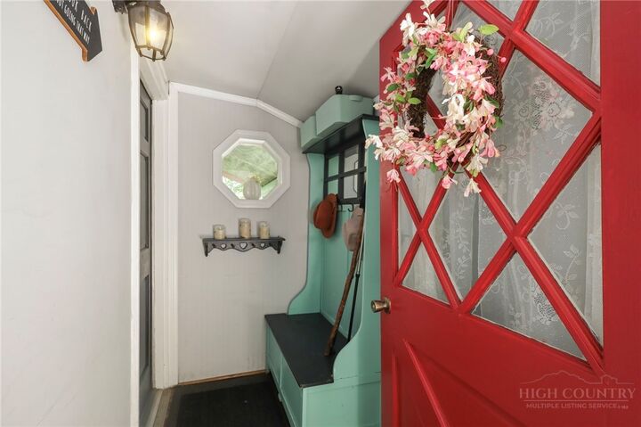 Property Photo:  867 Ski Acres Drive  NC 28605 