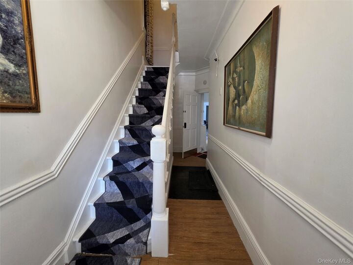Property Photo: 1718 Edison Avenue NY 10461